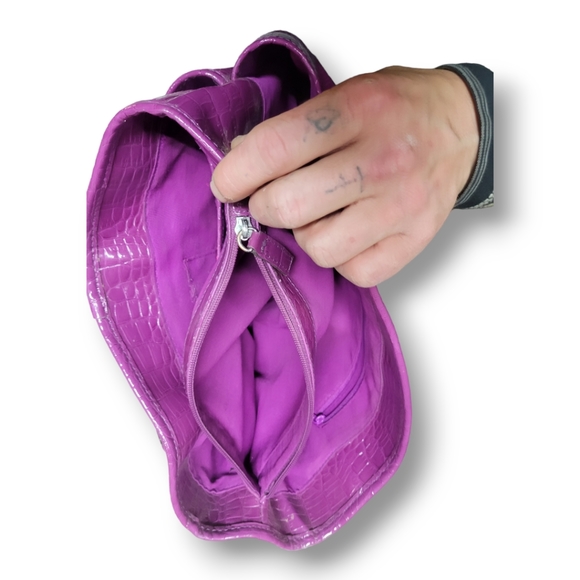 Liz Claiborne Purse - Picture 10 of 11